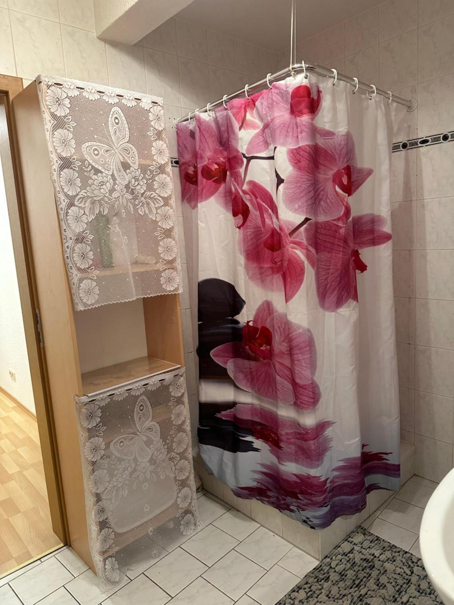 Ferienzimmer Healing Und Montuerwohnung Weissenfels Ngoại thất bức ảnh