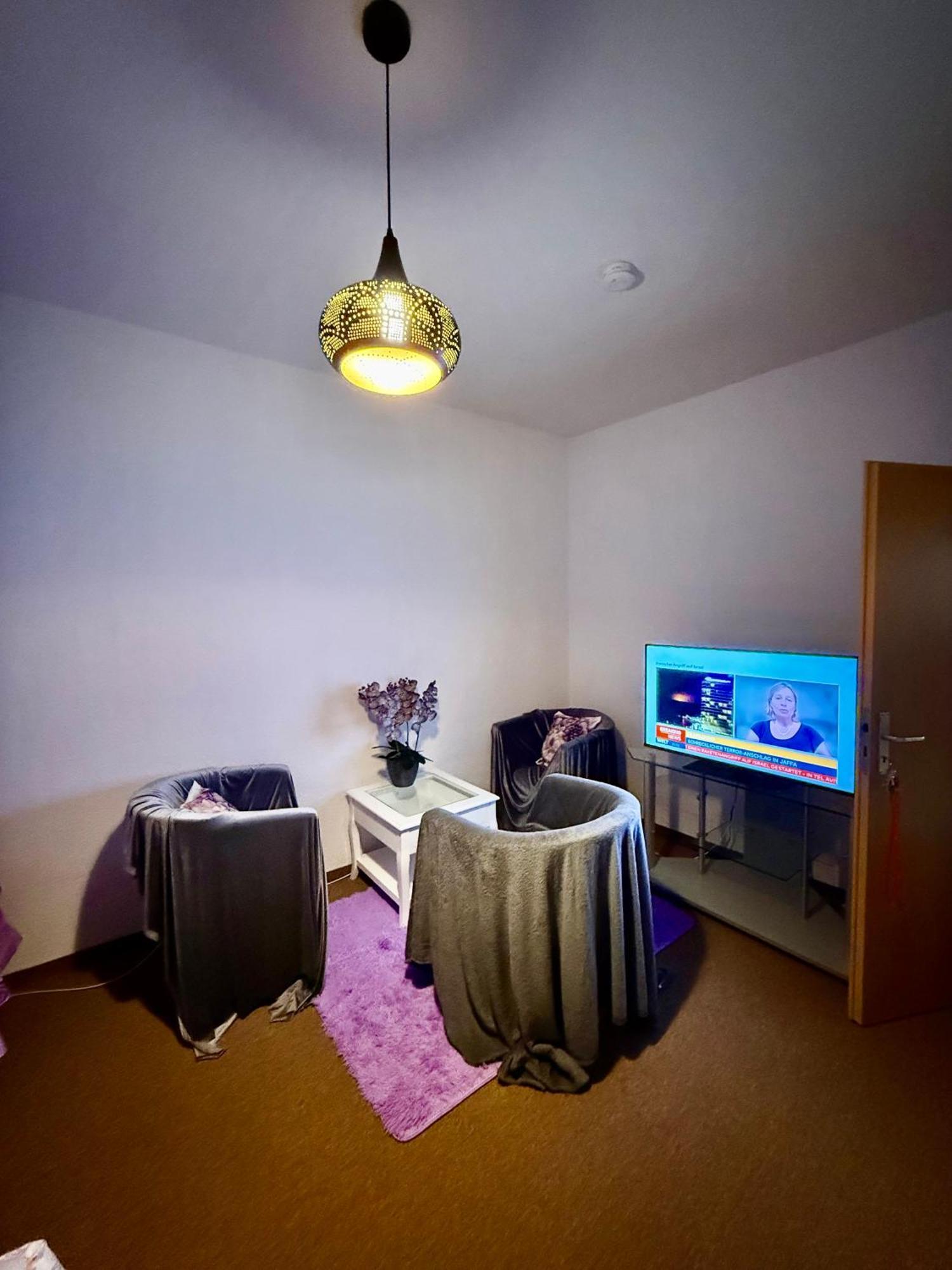 Ferienzimmer Healing Und Montuerwohnung Weissenfels Ngoại thất bức ảnh