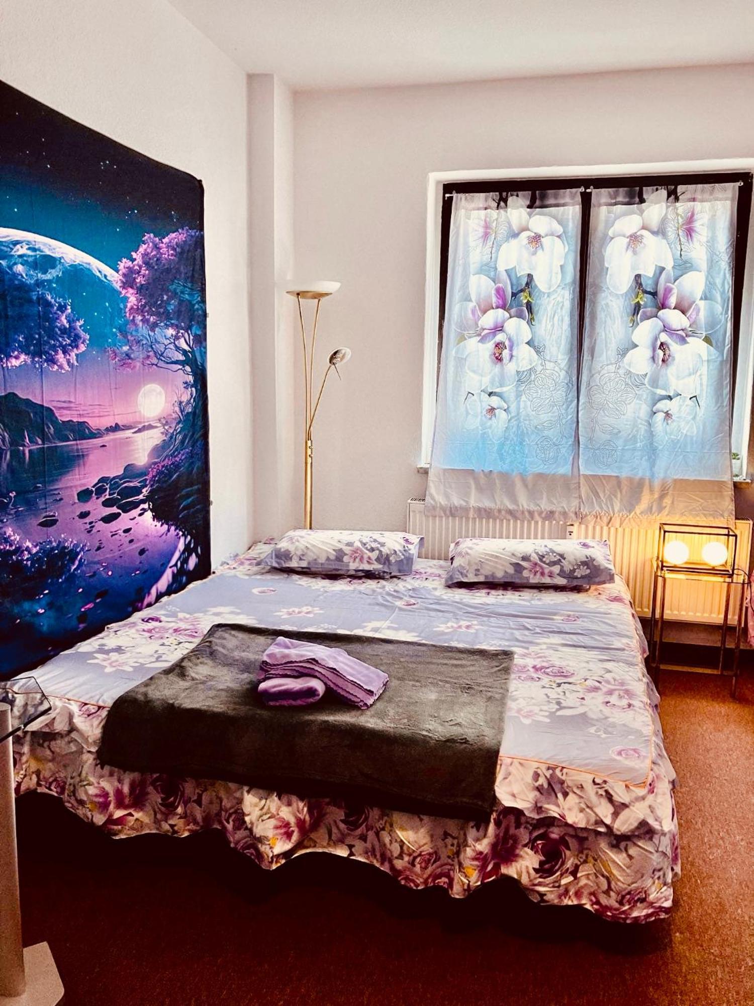 Ferienzimmer Healing Und Montuerwohnung Weissenfels Ngoại thất bức ảnh