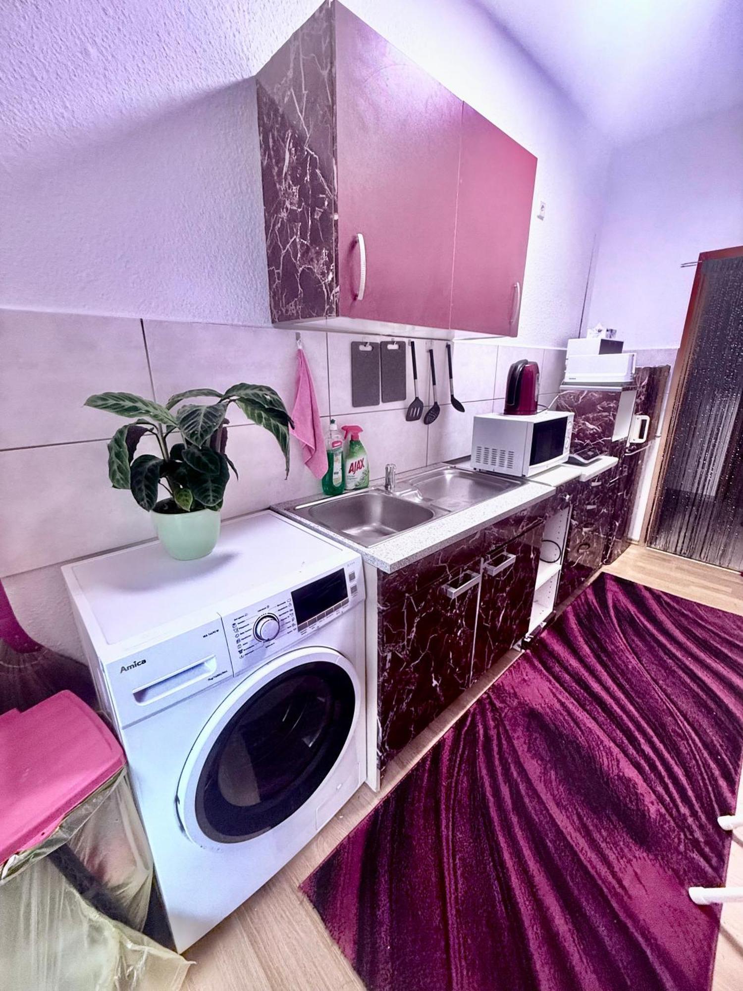 Ferienzimmer Healing Und Montuerwohnung Weissenfels Ngoại thất bức ảnh